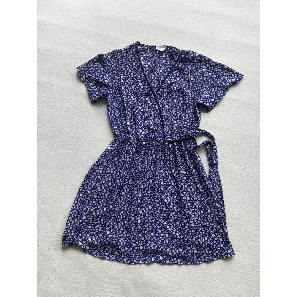 Sienna Sky Floral Wrap Dress Women Size M Blue Short Sleeve V-Neck 02CDR1630